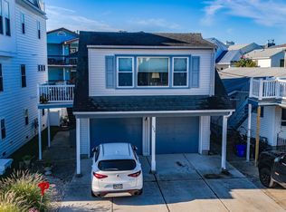 324 W 17th St, Ocean City, NJ 08226
