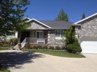 9926 S Tee Box Dr, South Jordan, UT 84009