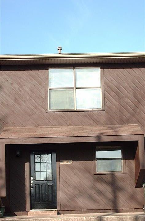 1st image of 2047 N East Oaks Dr