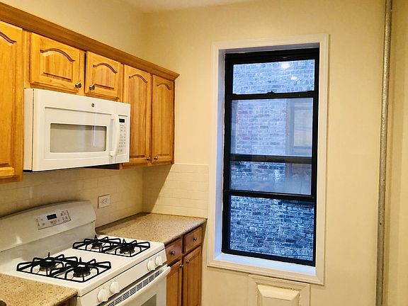 3rd image of 3160 Coney Island Ave APT D4