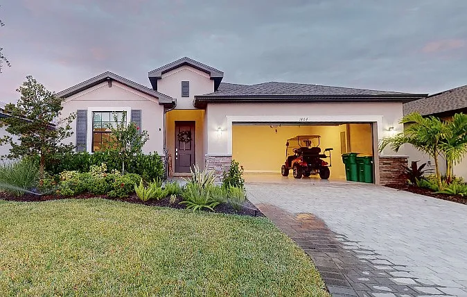 1464 Saddlewood Cir — Photo 3