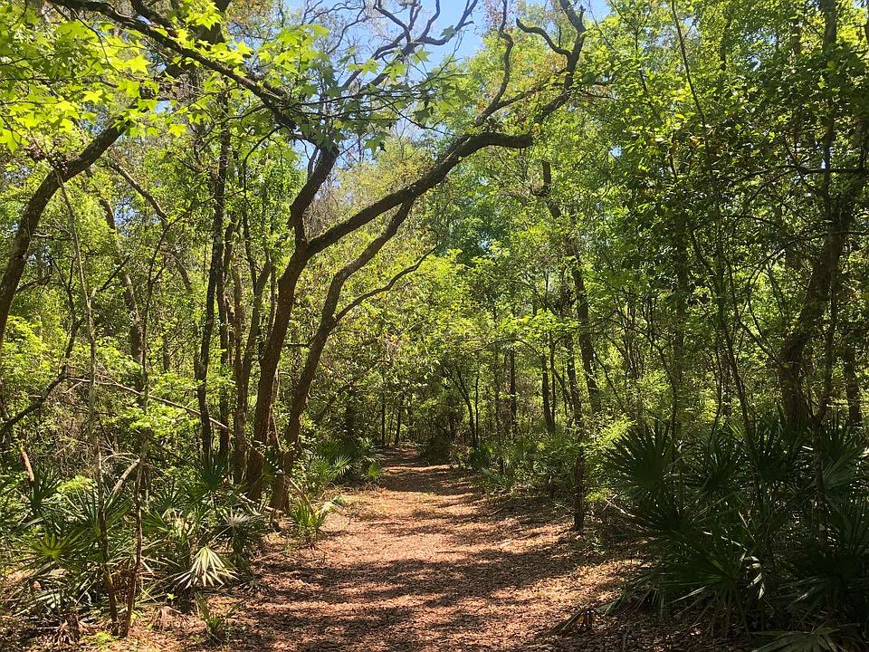 1st image of Se Earl Blvd