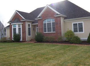 5 Jonathan Dr, North Attleboro, MA 02760