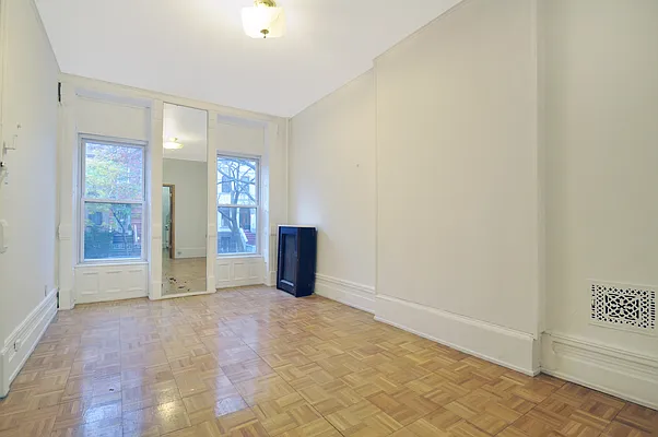 Rented by Corcoran | media 7