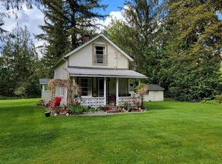 27369 Bell Ave, Maple Ridge, BC V2W 1R7