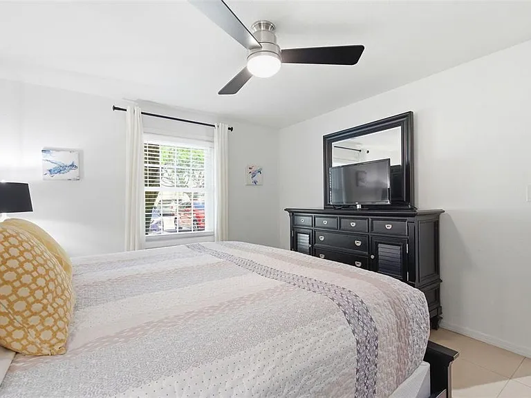 5280 Coquina Key Dr SE #A — Photo 21