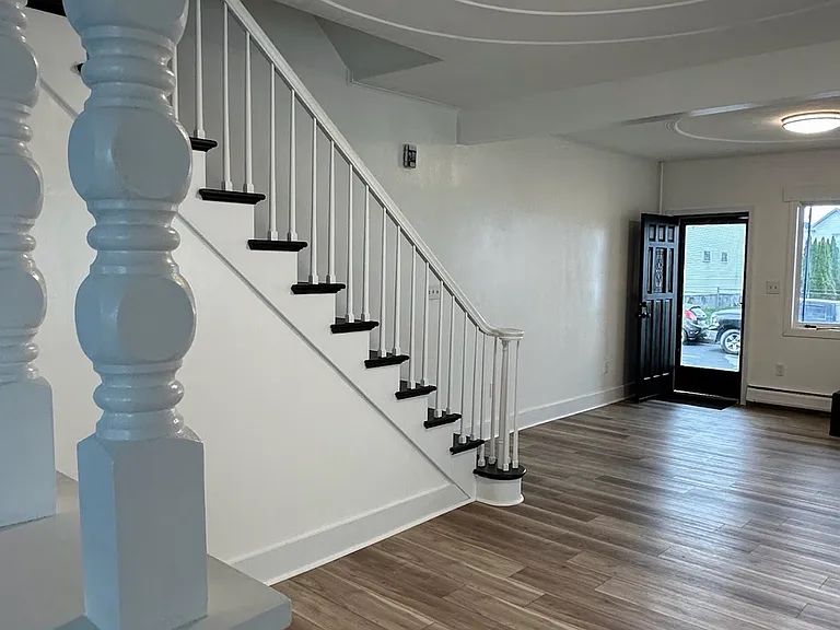 New Grant St — Photo 22