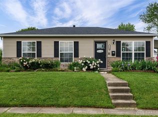 1750 Lundgren Rd, New Carlisle, OH 45344