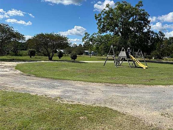 2nd image of 298 Planters Rd