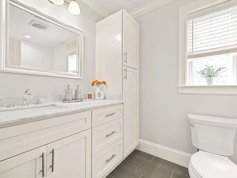 20 Dalby St #20 — Photo 26