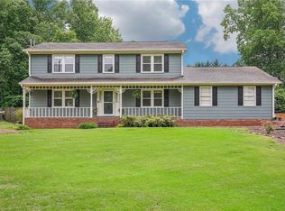4564 Cinco Dr SW, Lilburn, GA 30047