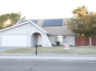 735 N Helena St, Ridgecrest, CA 93555