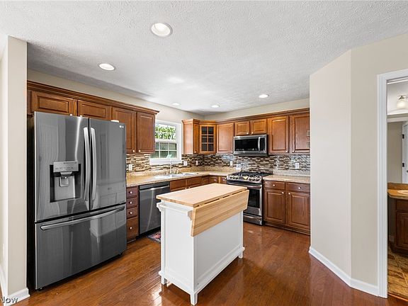 4th image of 38063 Rocky Run Ct
