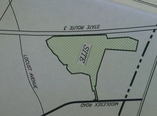 422 Middlesex Rd, Tyngsboro, MA 01879