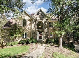 4450 Canoebrook Rd, Charlotte, NC 28210