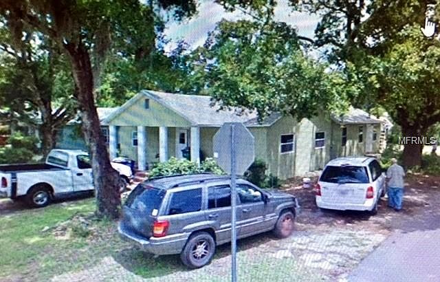 2nd image of 1601 E Genesee St