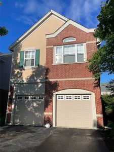 355 N Pine Lake Cir, Vernon Hills, IL, 60061