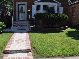 9737 S Dobson Ave, Chicago, IL