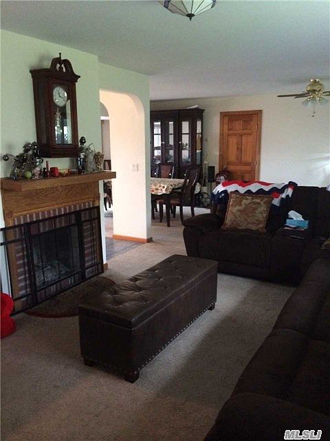 2nd image of 2 Branch Ln