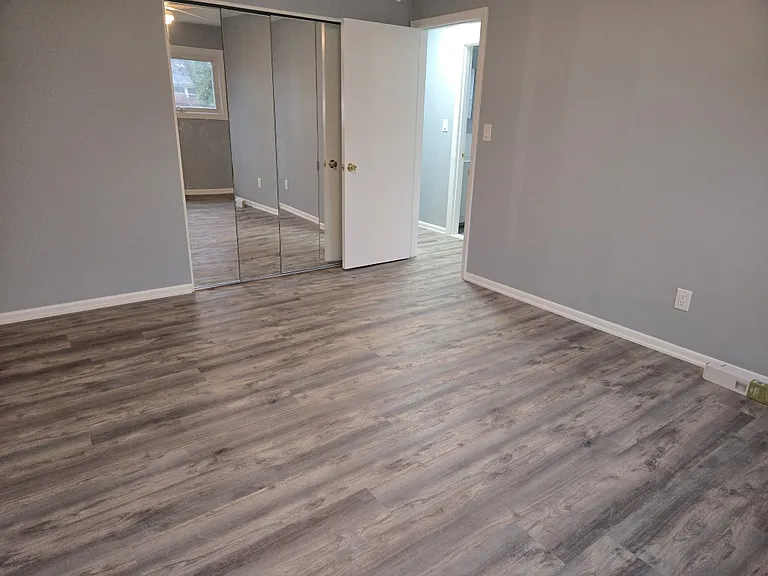3105 Linwood Ave #1 — Photo 18