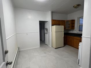 151 Bay 40th St #3, Brooklyn, NY 11214