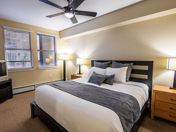 3rd image of 580 Winter Park Dr #4355