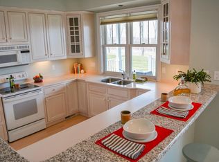 7261 McIntosh Way UNIT 1001, Egg Harbor, WI 54209