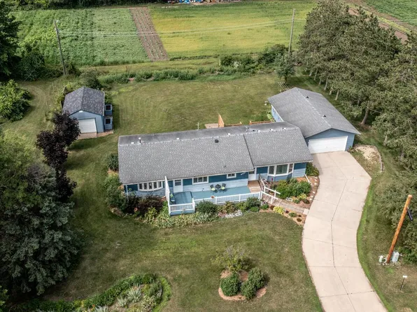 4391 200th St E, Farmington, MN 55024