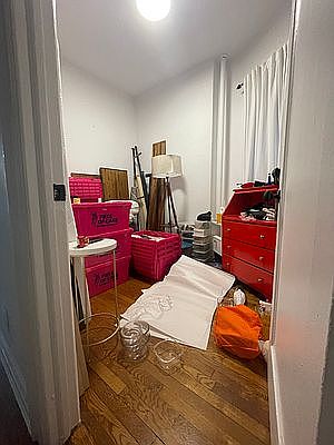 2nd image of 19 Greenwich Ave APT 2B