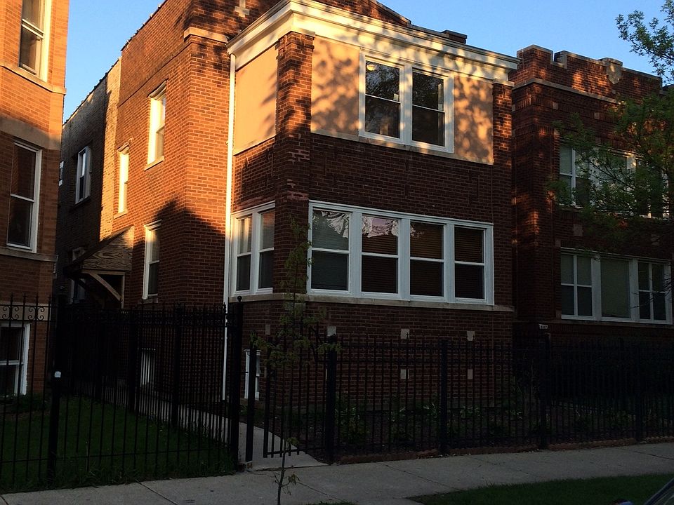 1st image of 4521 N Christiana Ave #2