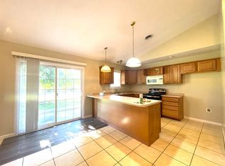 11310 Norman Rd APT H, Marion, IL 62959