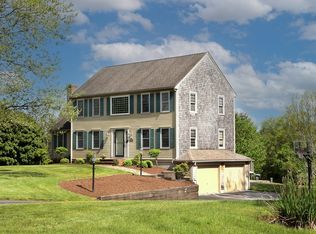 90 Old Farm Rd, Bridgewater, MA 02324