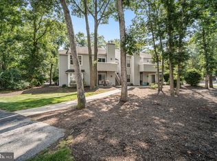39 Pheasant Meadow Dr, Absecon, NJ 08205