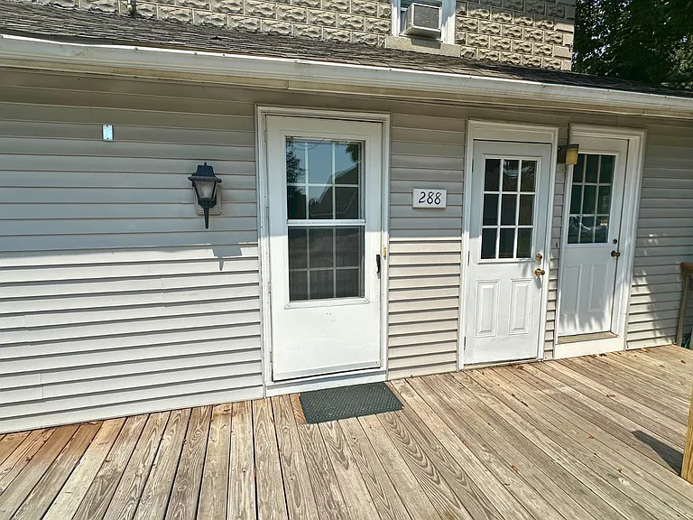 288 W Main St — Photo 25