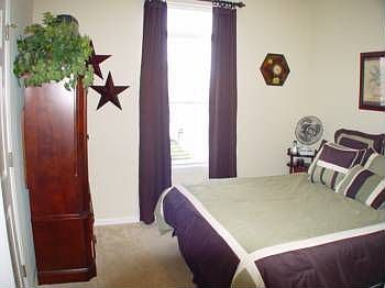 5th image of 5100TESSON Gardens Ct #1C