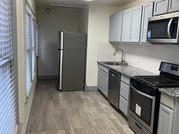 3rd image of 4217 Wycliff Ave APT 11
