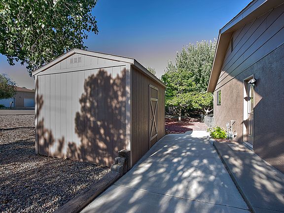 2nd image of 5704 Foothills Dr