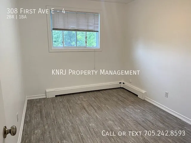 308 1st Ave E #4 — Photo 11