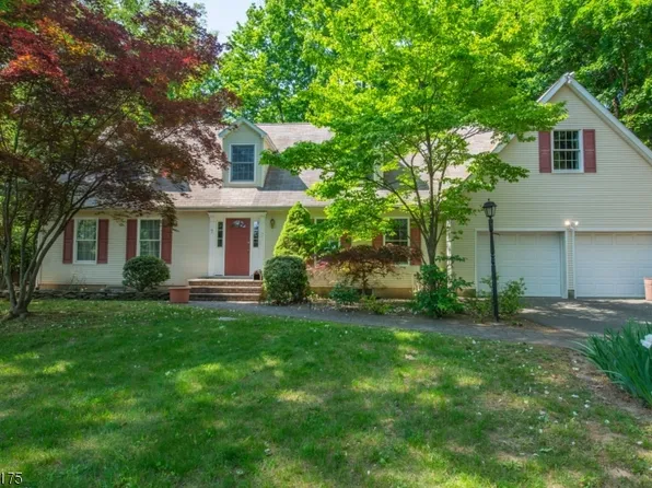 7 Ella Rd, Caldwell Boro Twp., NJ 07006
