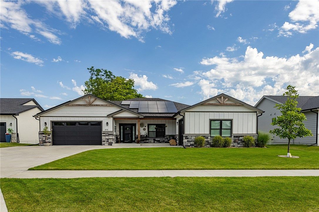 975 Roman Rd, Waukee, IA 50263 | MLS #692790 | Zillow