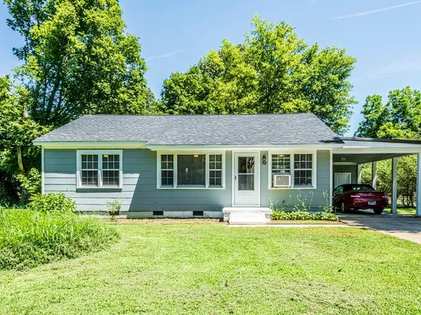 52 Main St S, Brighton, TN 38011