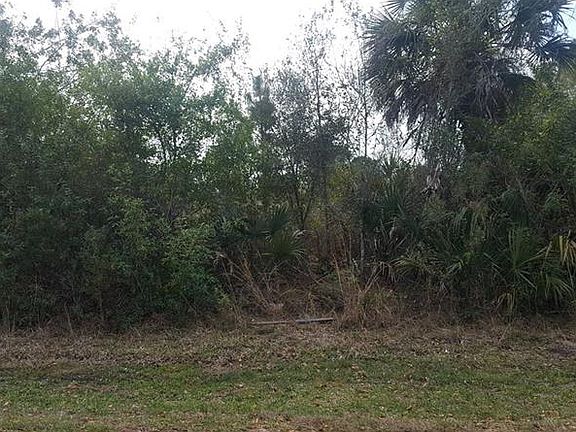 2nd image of 22523 Joanne Ave
