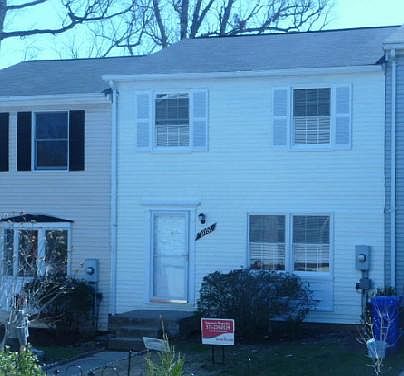 1st image of 2051 S Lincoln St