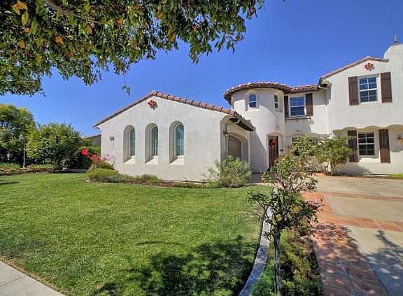 3rd image of 3549 Glen Abbey Ln
