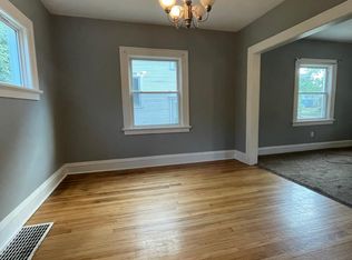 372 18th St SE, Cedar Rapids, IA 52403
