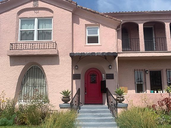 2nd image of 2901 Somerset Dr #1/2