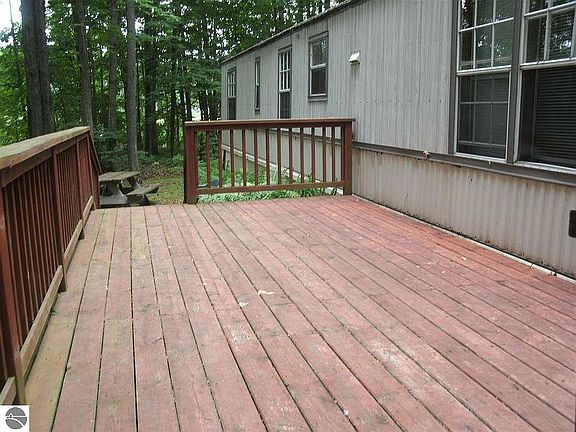 3rd image of 7757 Manitonka Dr