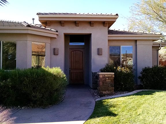 2nd image of 140 N Tuacahn Dr #15