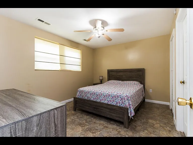 1214 Dewberry Dr — Photo 14