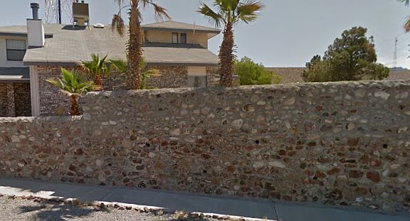 5th image of 560 Bartlett Dr